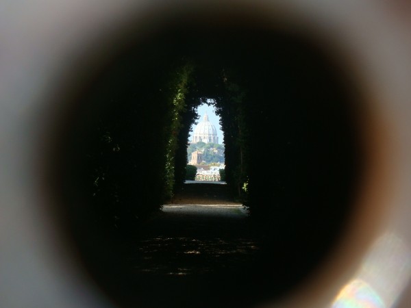 Day 15 Photo- looking through the keyhole at Saint Peter's.